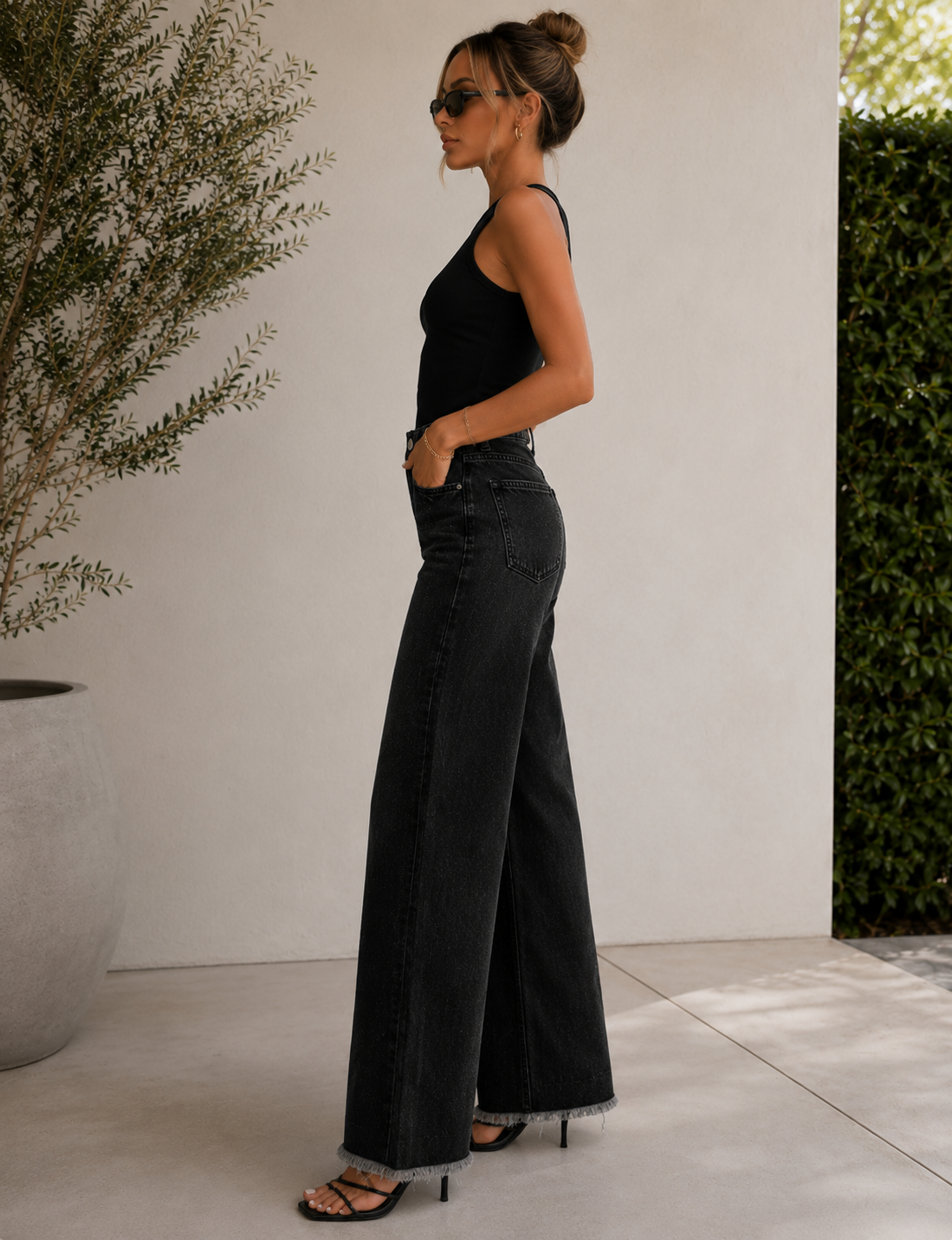 Noir Denim Jeans